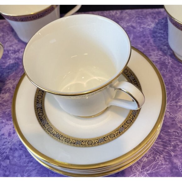 Royal Doulton Fine Bone China Harlow Tea Cup Cups Saucers Plate 1973 Set Of 4 - Picture 2 of 3